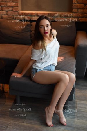Madona adult dating in Palmer Town